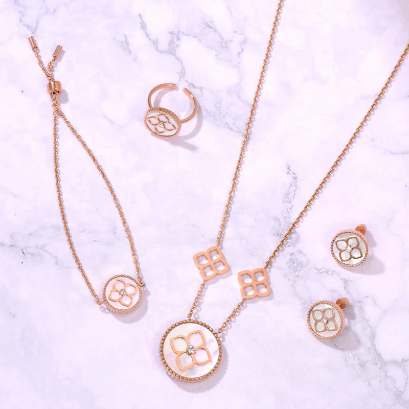 Ameera / Ring Pearl Rose Gold - Image 4