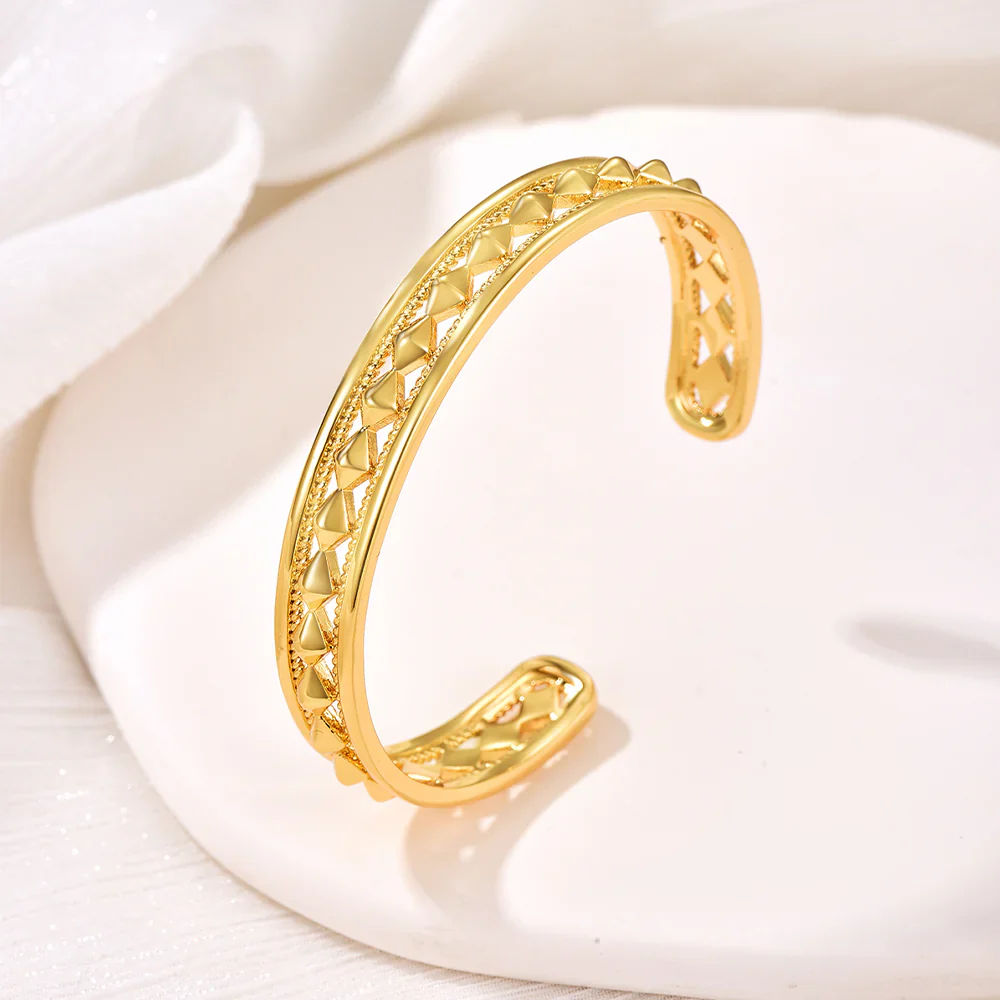 Anaqa / Bangle Gold - Image 3