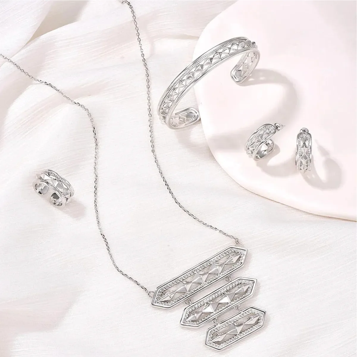 Anaqa / Necklace Silver - Image 5