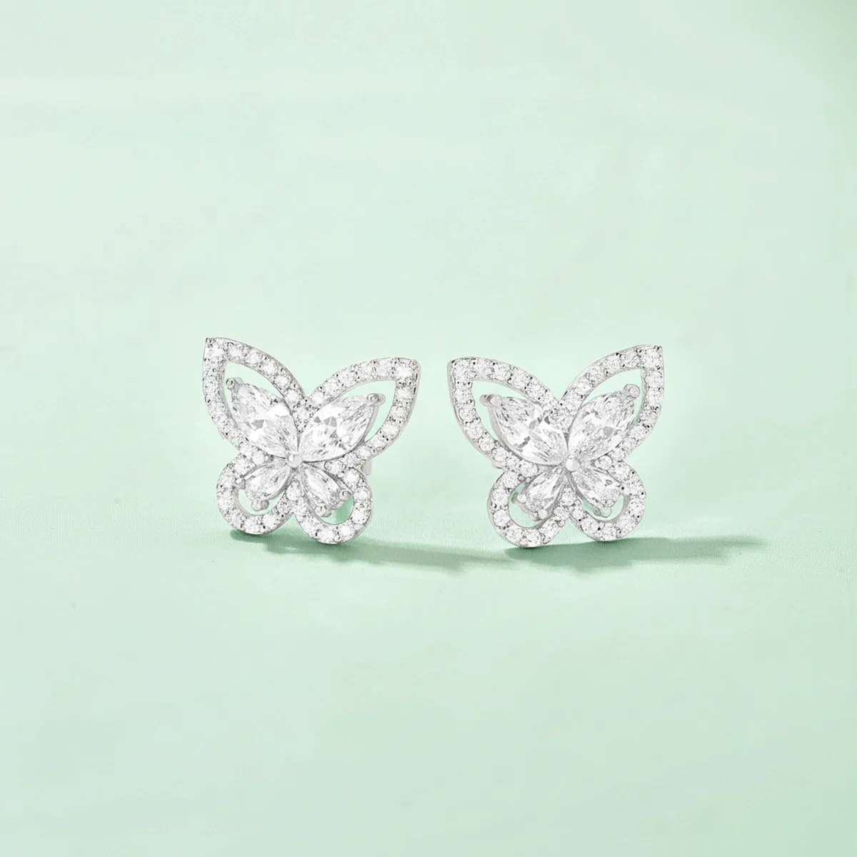 Butterfly / Earrings Silver - Image 3