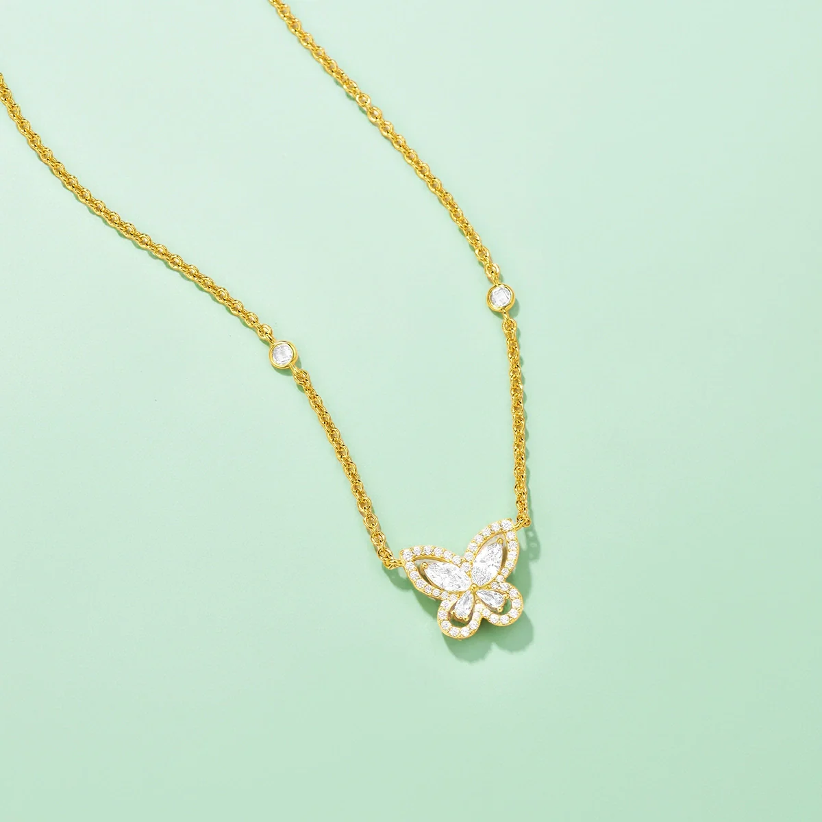 Butterfly / Necklace Gold - Image 5