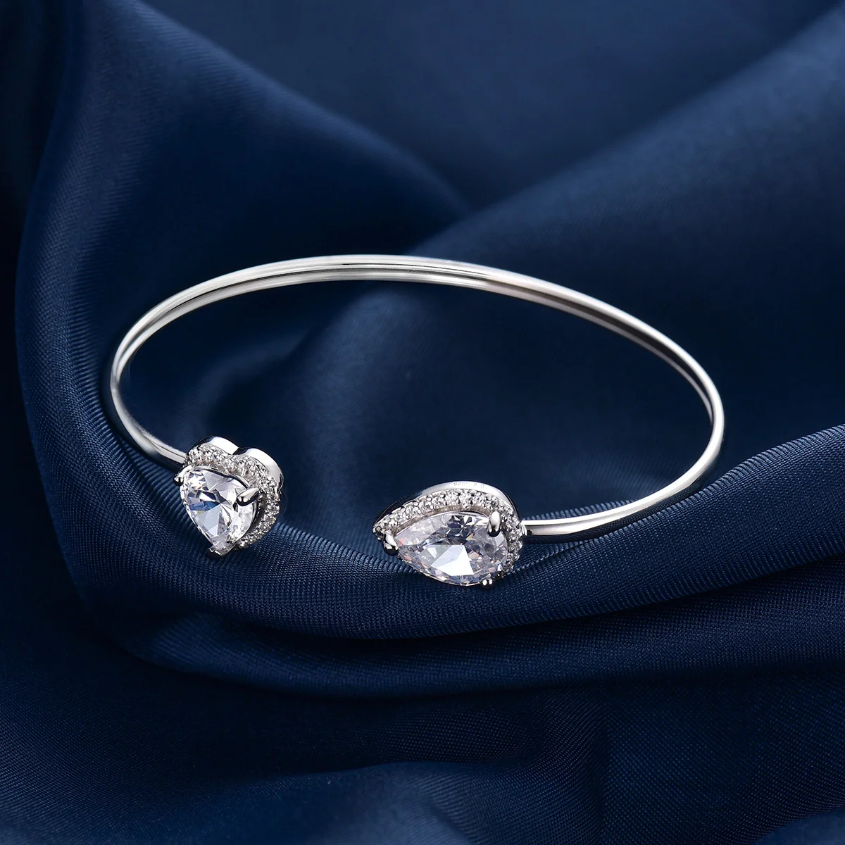 Charming Heart / Bangle Silver - Image 3