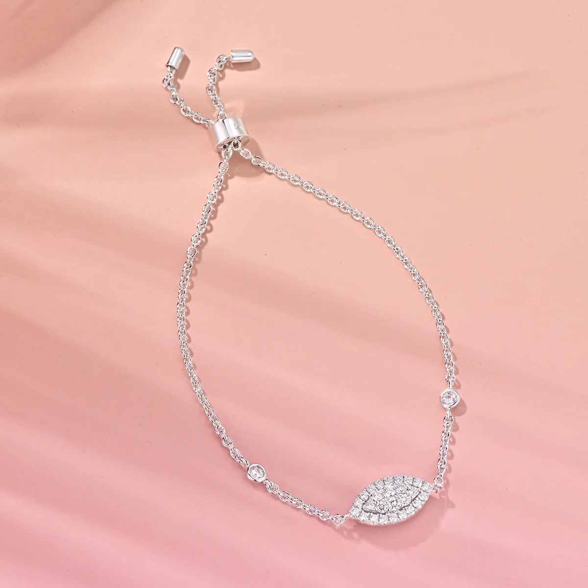 Daisy Leaf / Bracelet Silver - Image 3