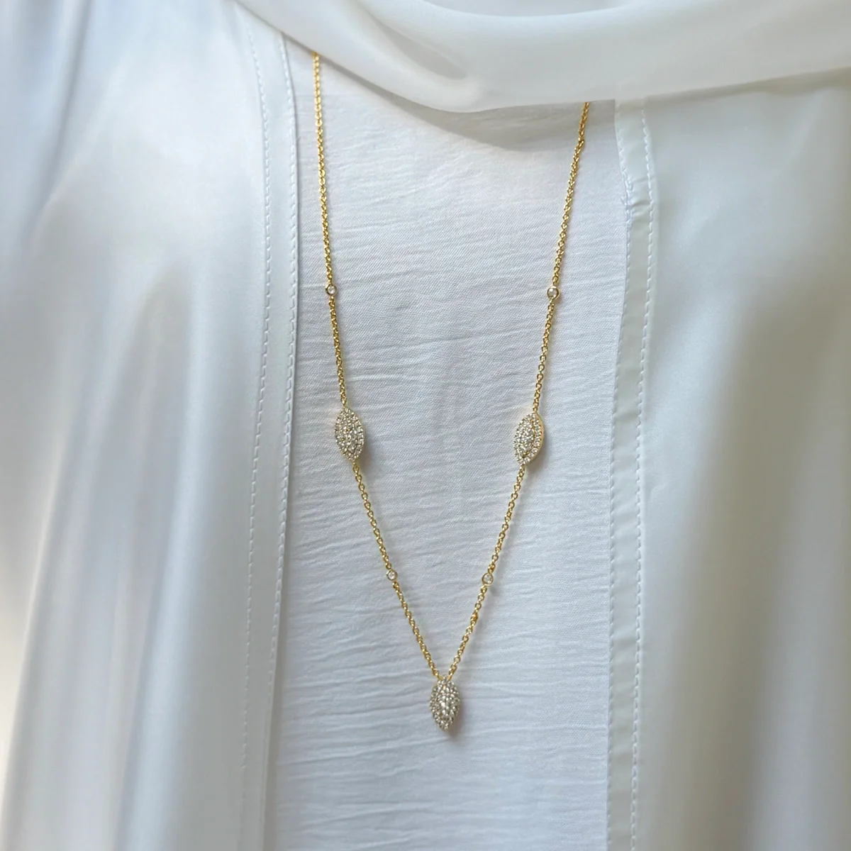 Daisy Leaf / Necklace Gold - Image 6