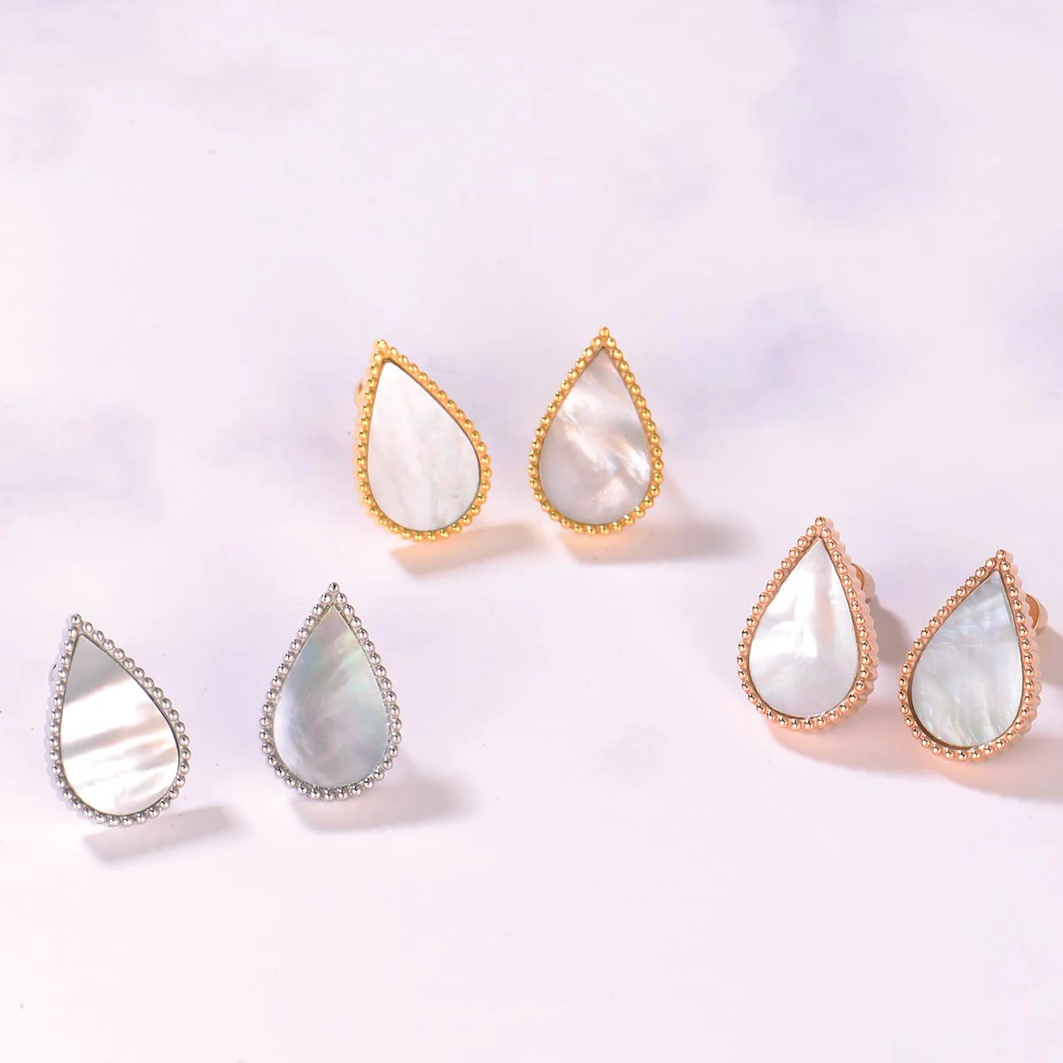 Drop / Earrings Pearl Rose Gold - Image 4