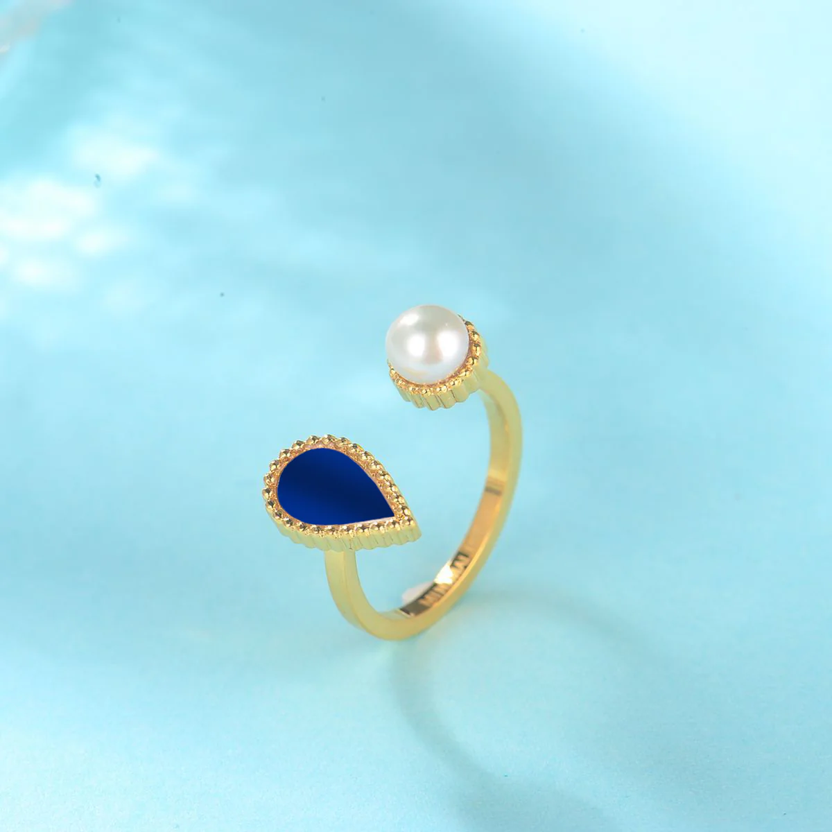 Drop / Ring Blue Gold - Image 4
