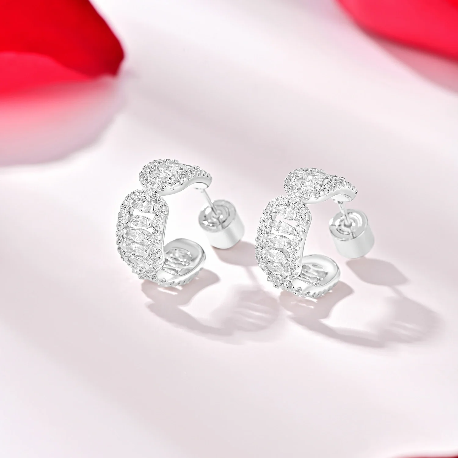 Fyne / Hoop Earrings Silver - Image 3