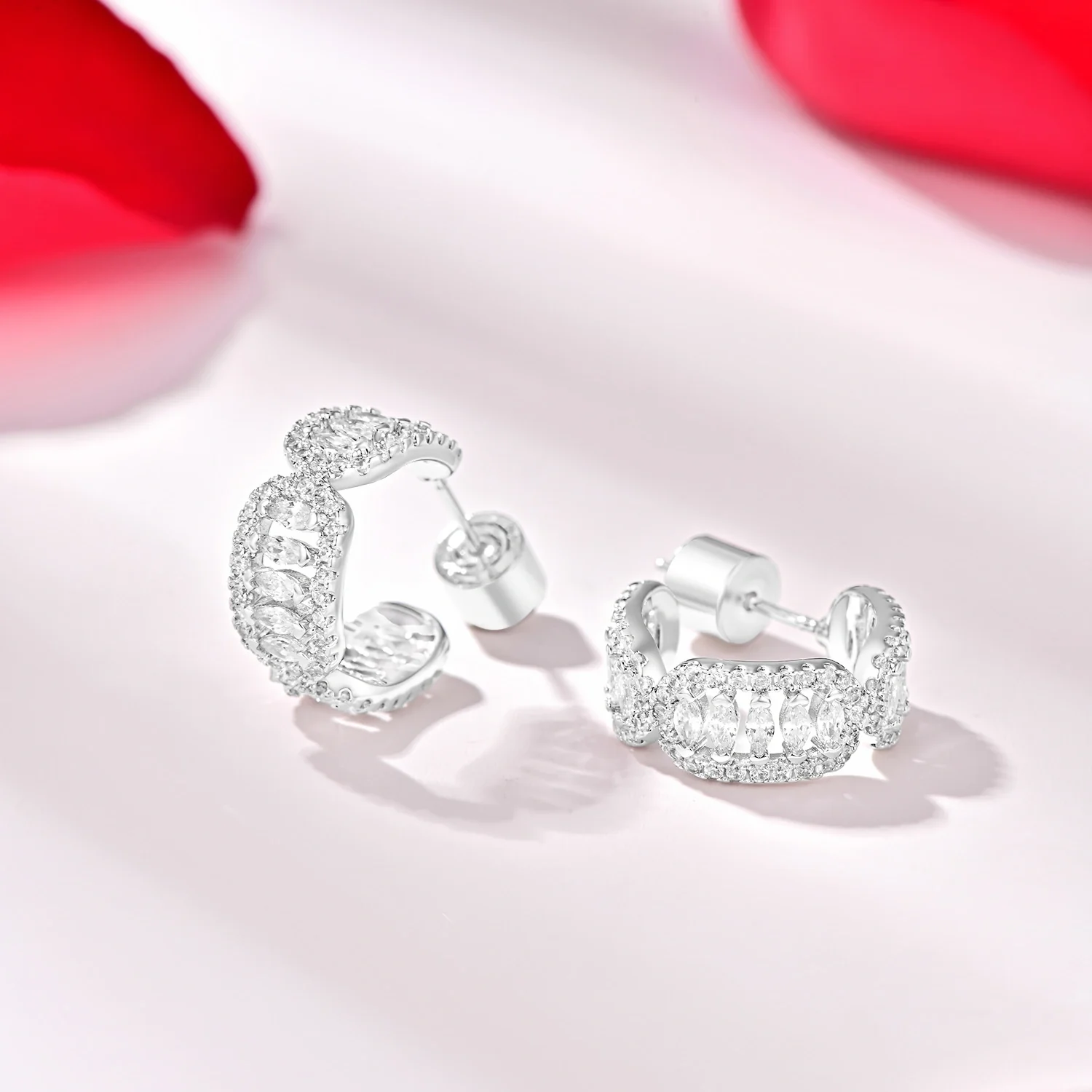 Fyne / Hoop Earrings Silver - Image 4