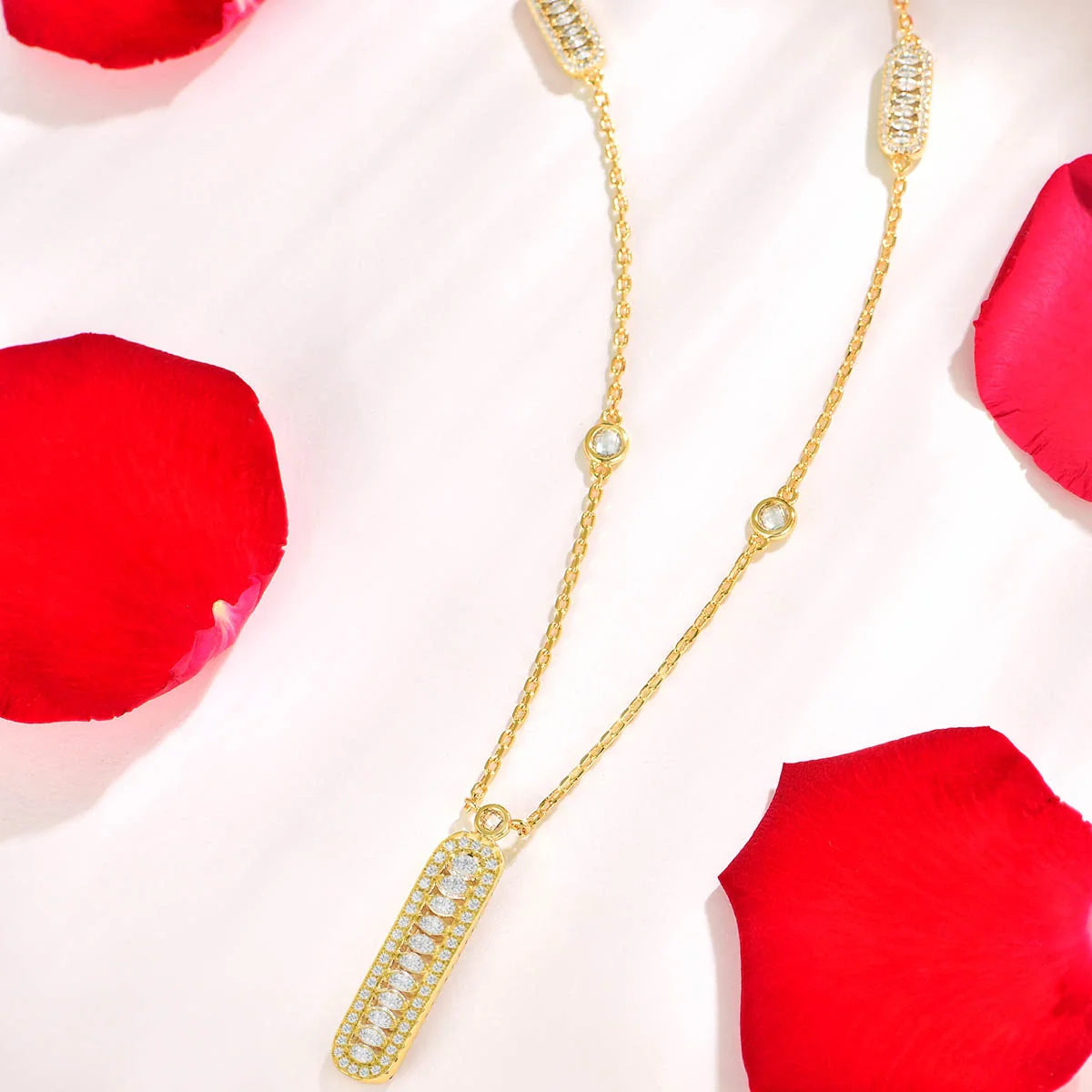 Fyne / Necklace Gold - Image 4