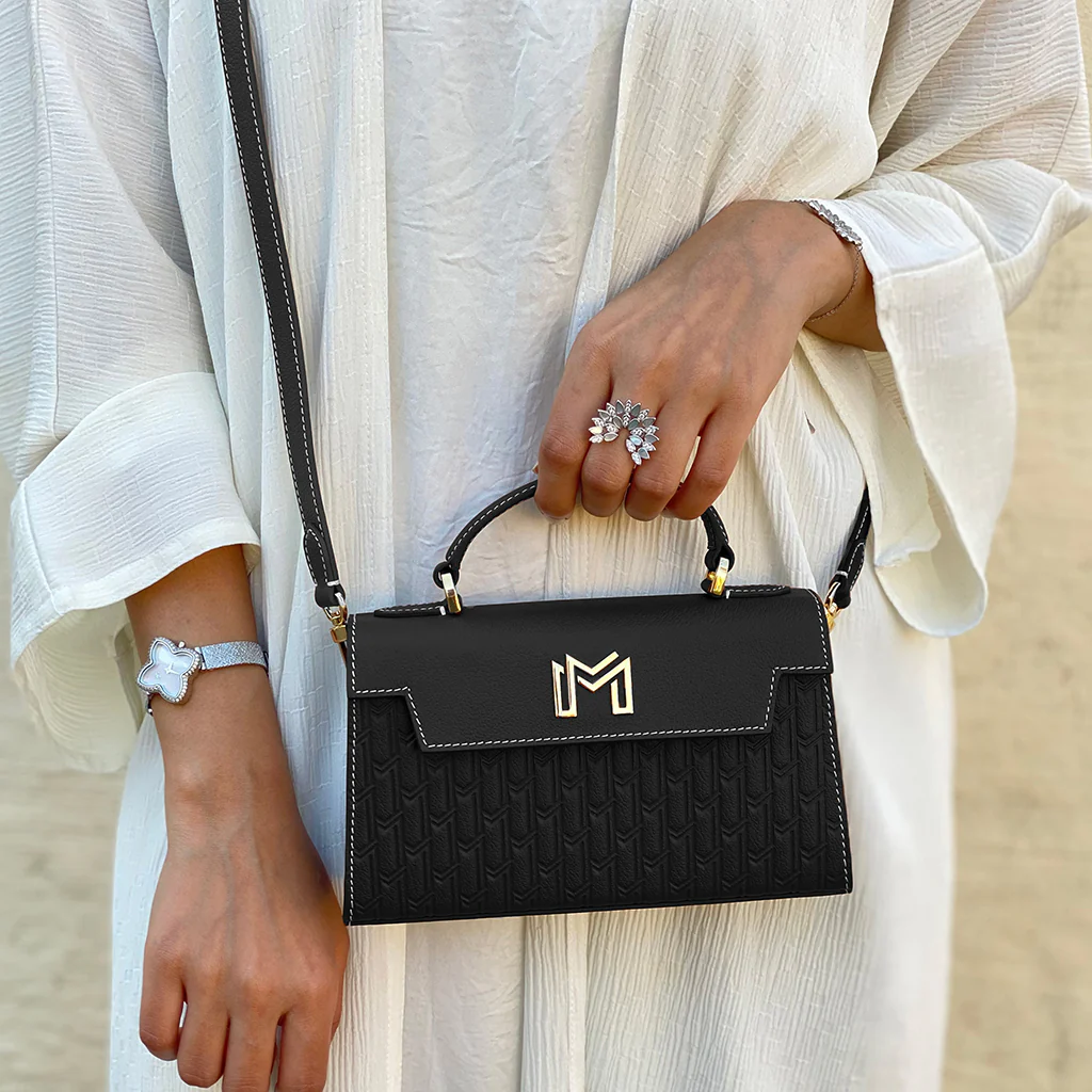 Hessa Handbag / Black - Image 8
