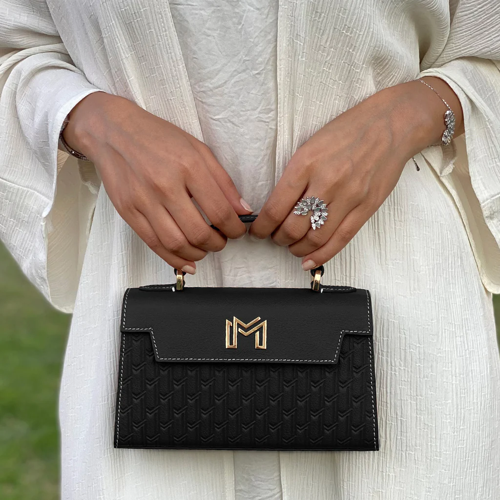 Hessa Handbag / Black - Image 6