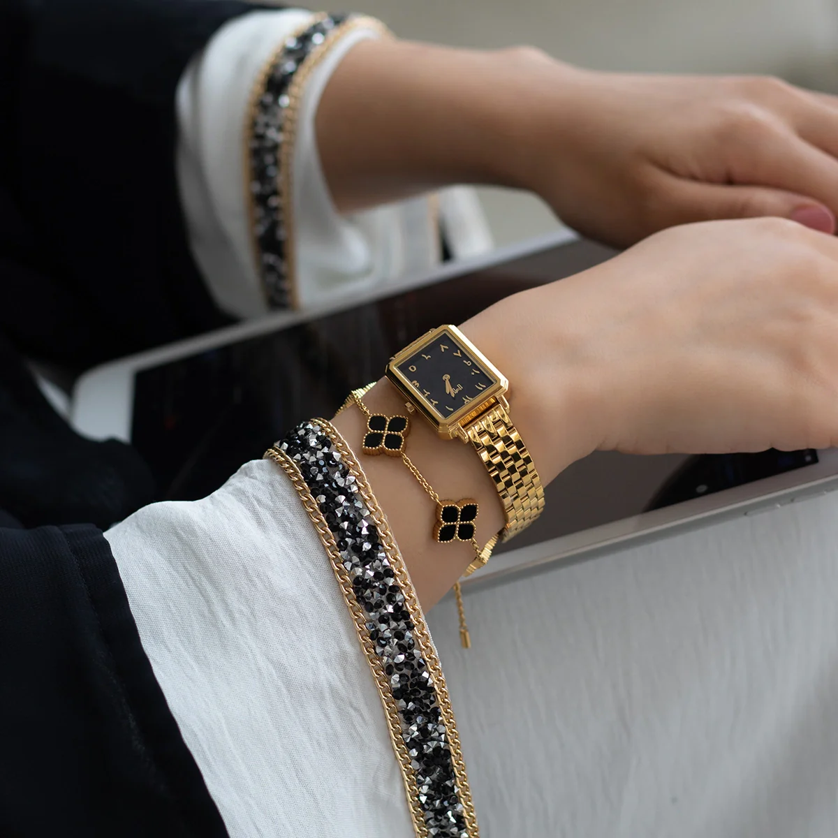 Joory / Bracelet Black Gold - Image 6