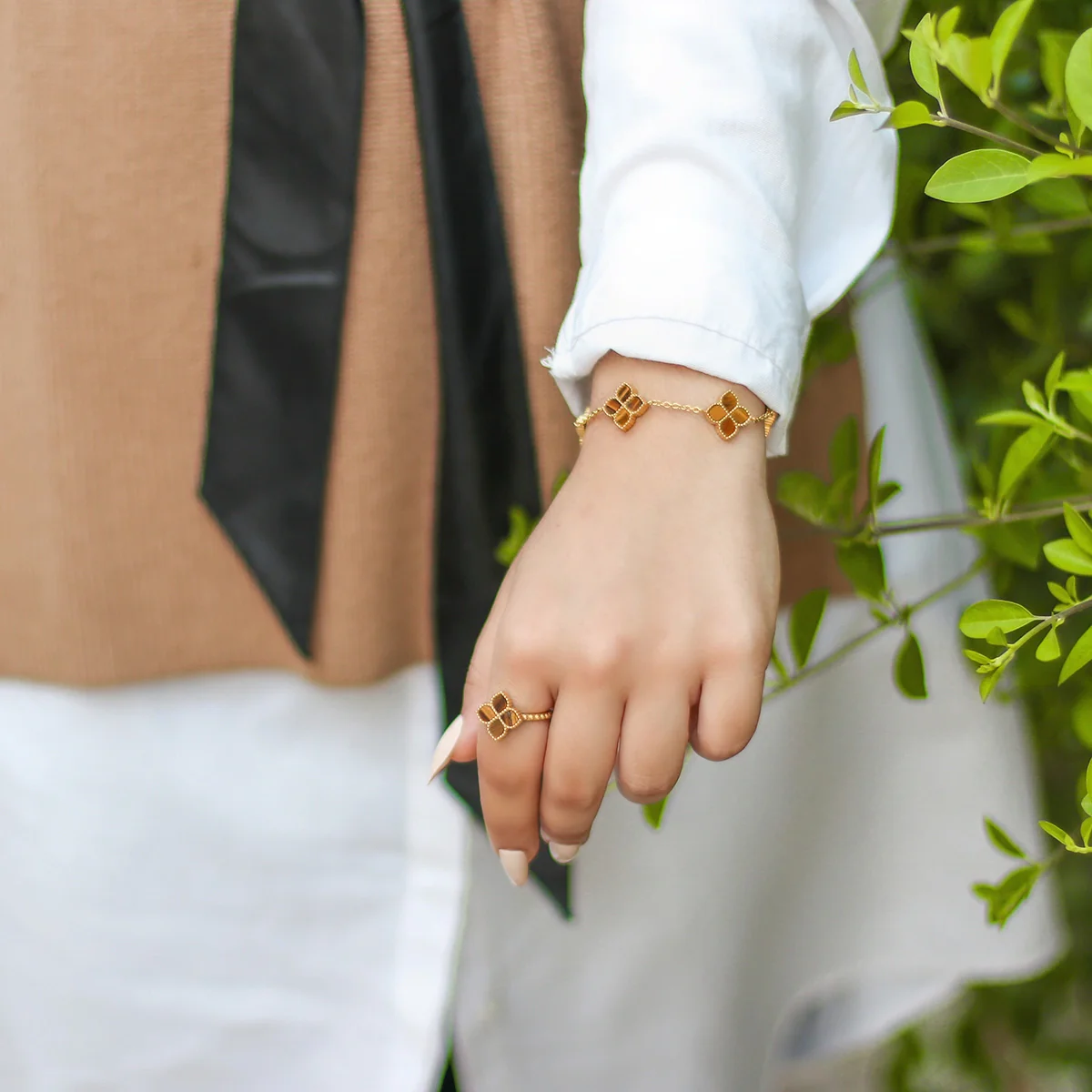 Joory / Bracelet Tiger Eye Gold - Image 5