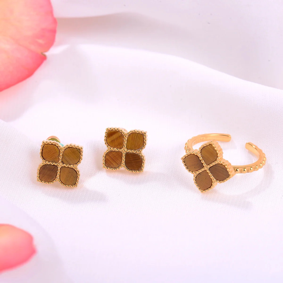 Joory / Earrings Tiger Eye Gold - Image 3