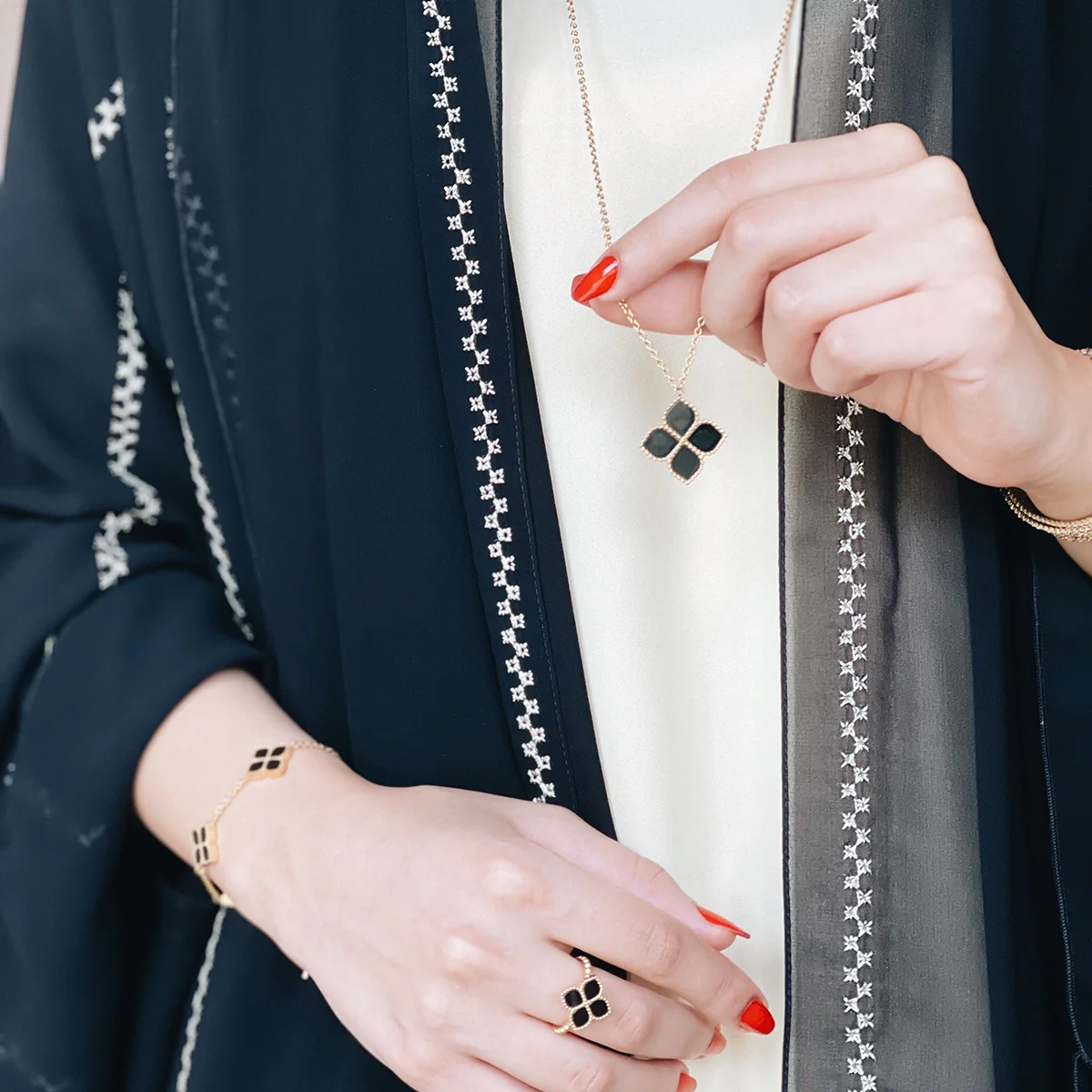 Joory / Necklace Black Gold - Image 6