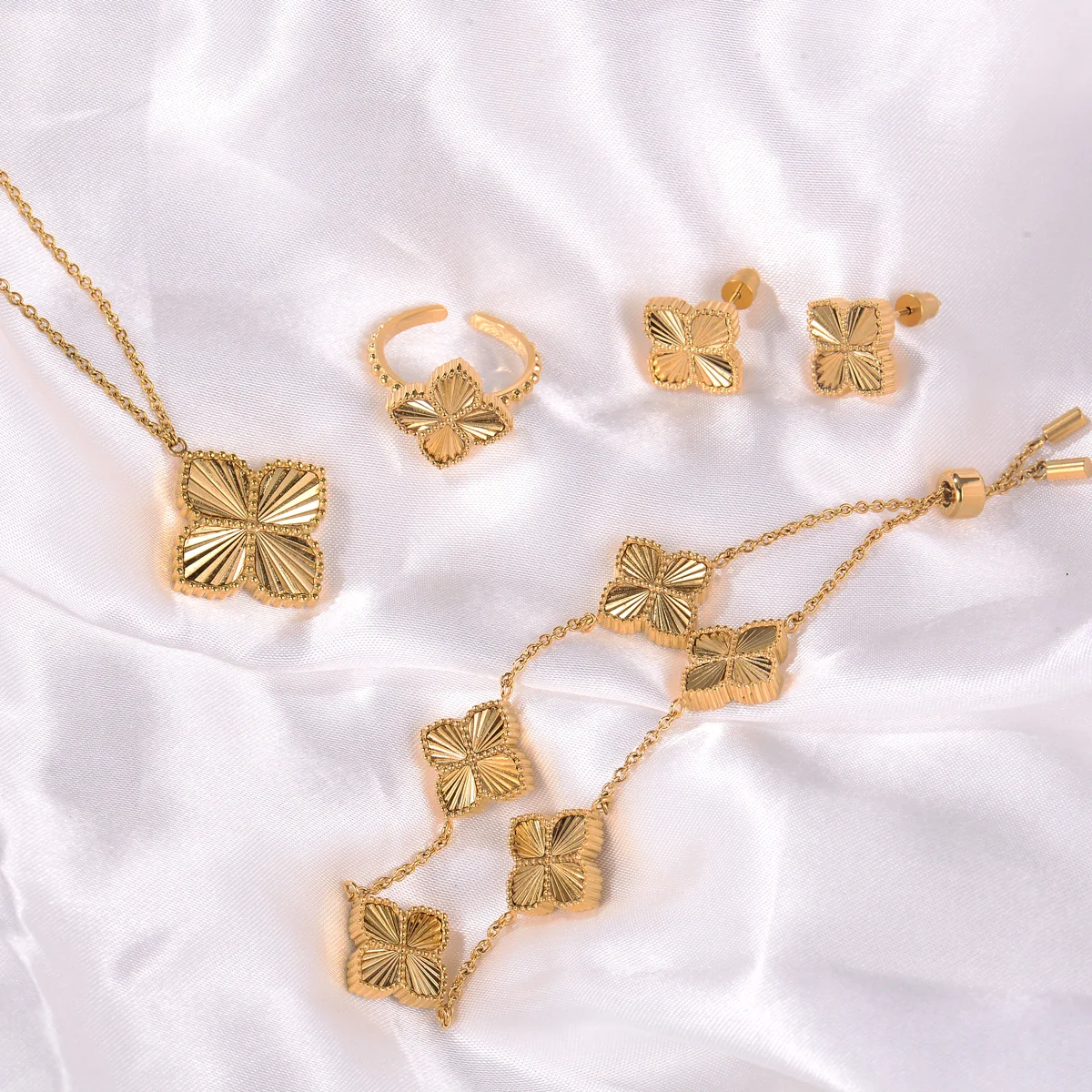 Joory / Set Sunglow Gold - Image 7