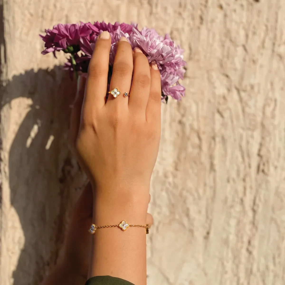 Mini Joory / Bracelet Pearl Gold - Image 5
