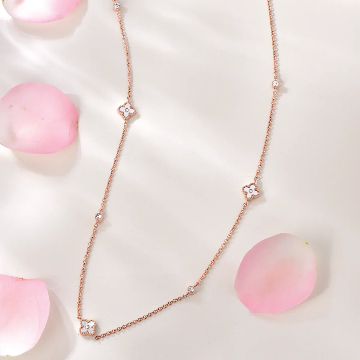 Mini Joory / Necklace Pearl Rose Gold - Image 4