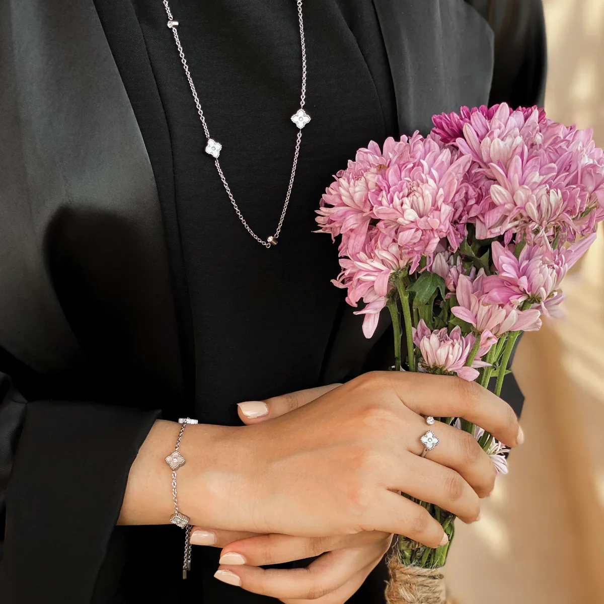 Mini Joory / Necklace Pearl Silver - Image 9