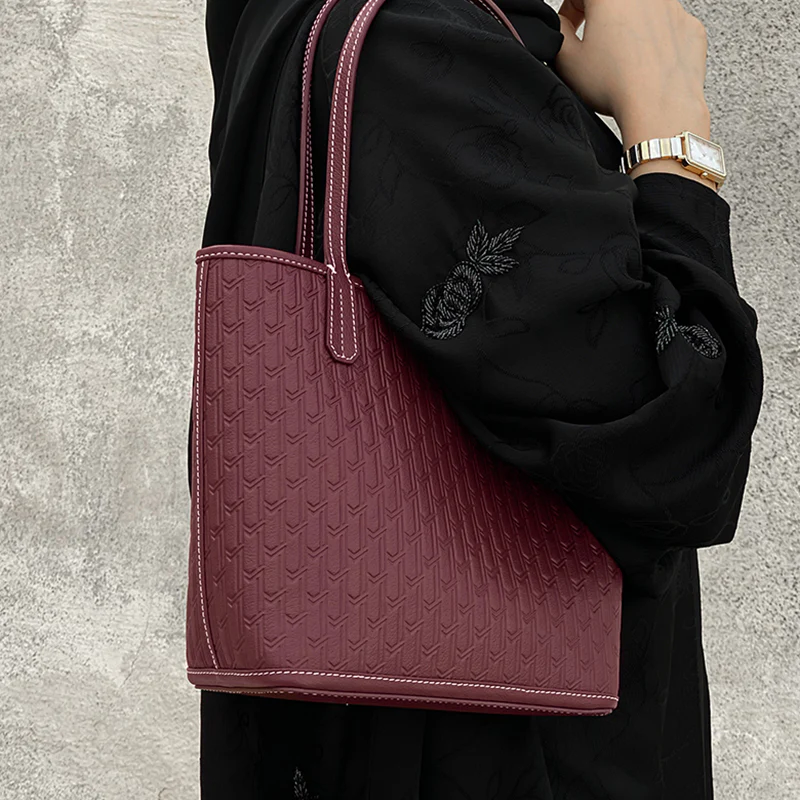 Mini Tote Bag / Burgundy - Image 8