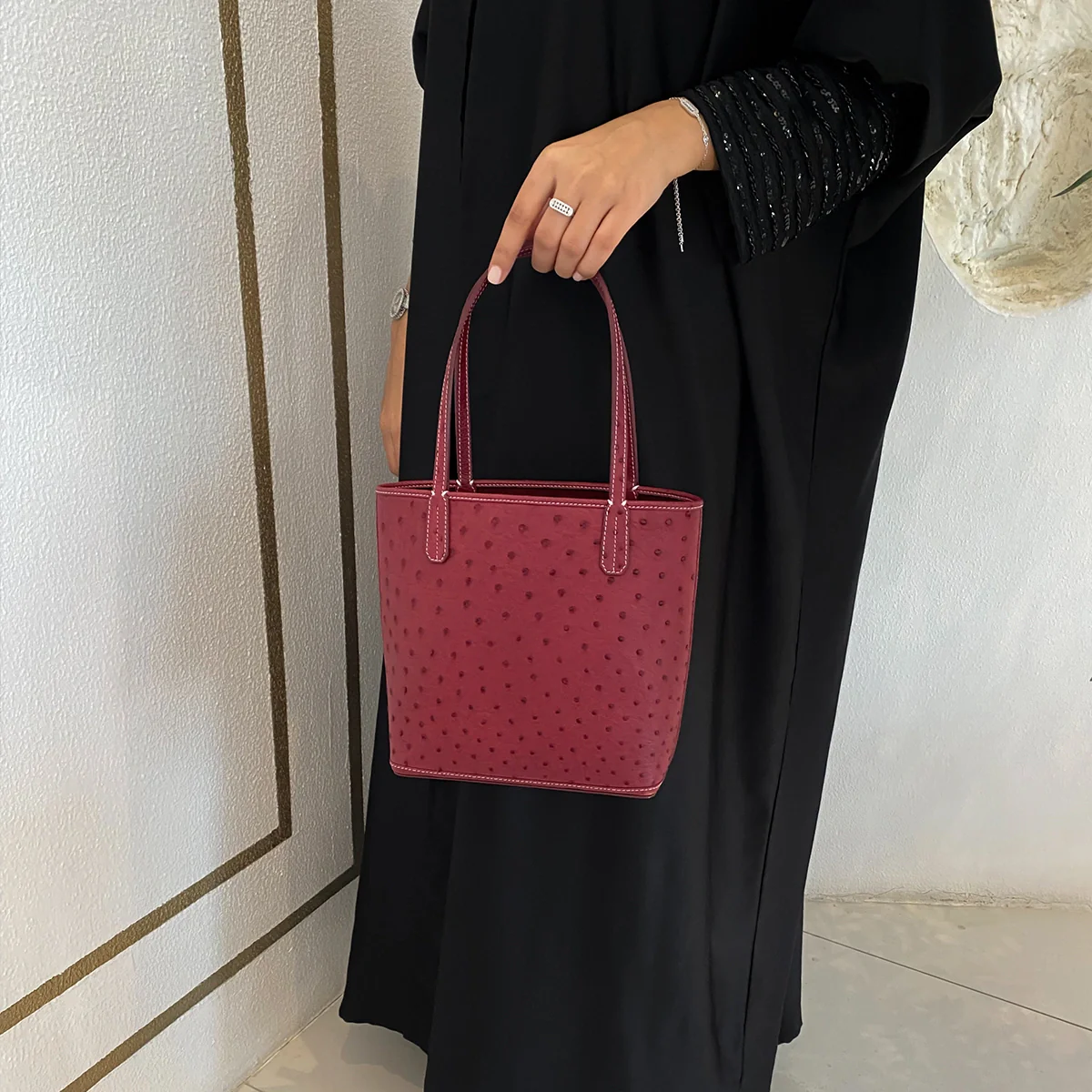 Mini Tote Ostrich Leather / Burgundy - Image 8