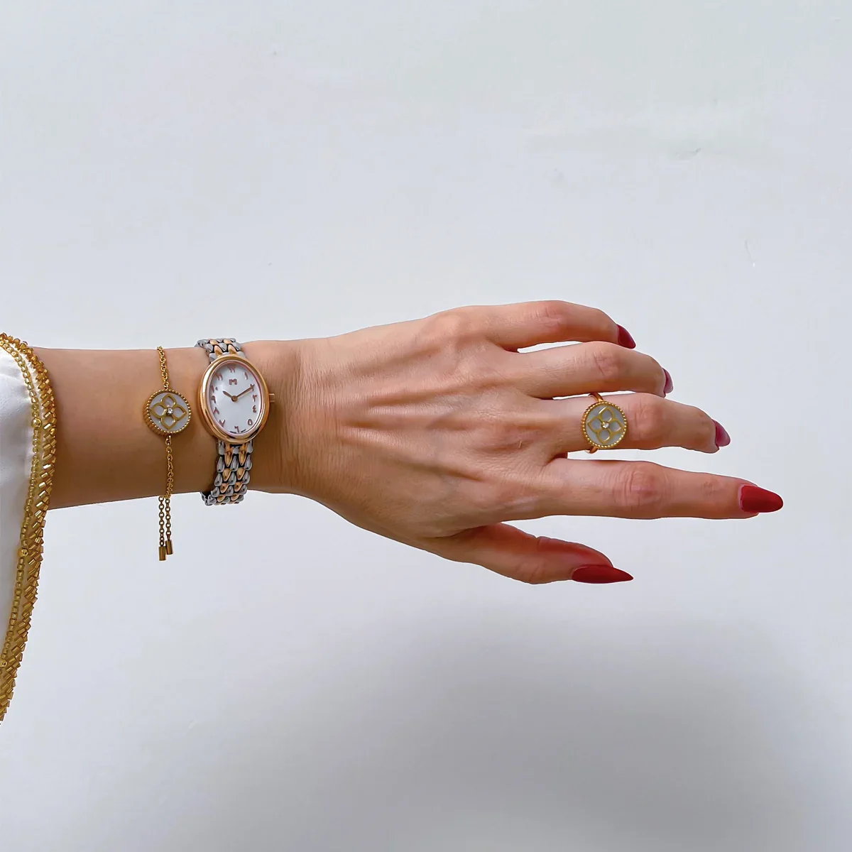 Noora - Image 8
