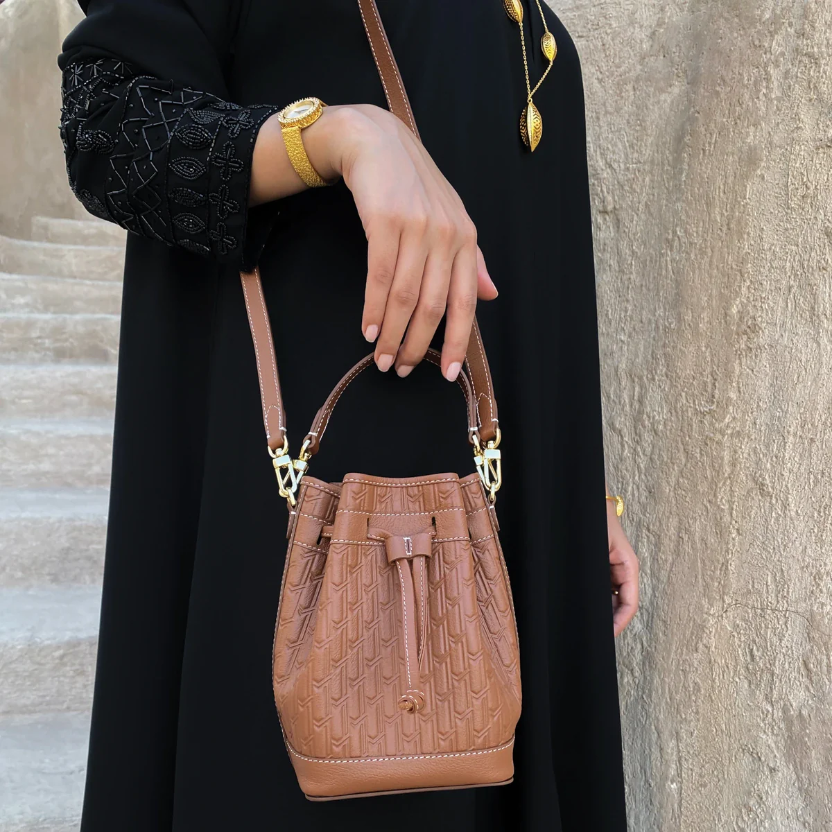 Sheikha Handbag / Tan - Image 5