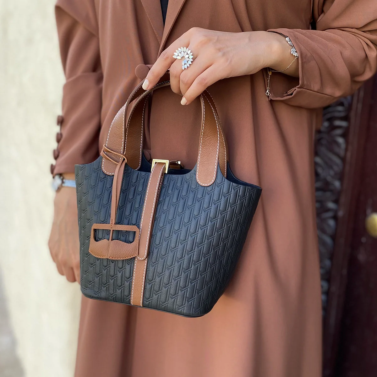 Leather Charm / Burqa - Image 4