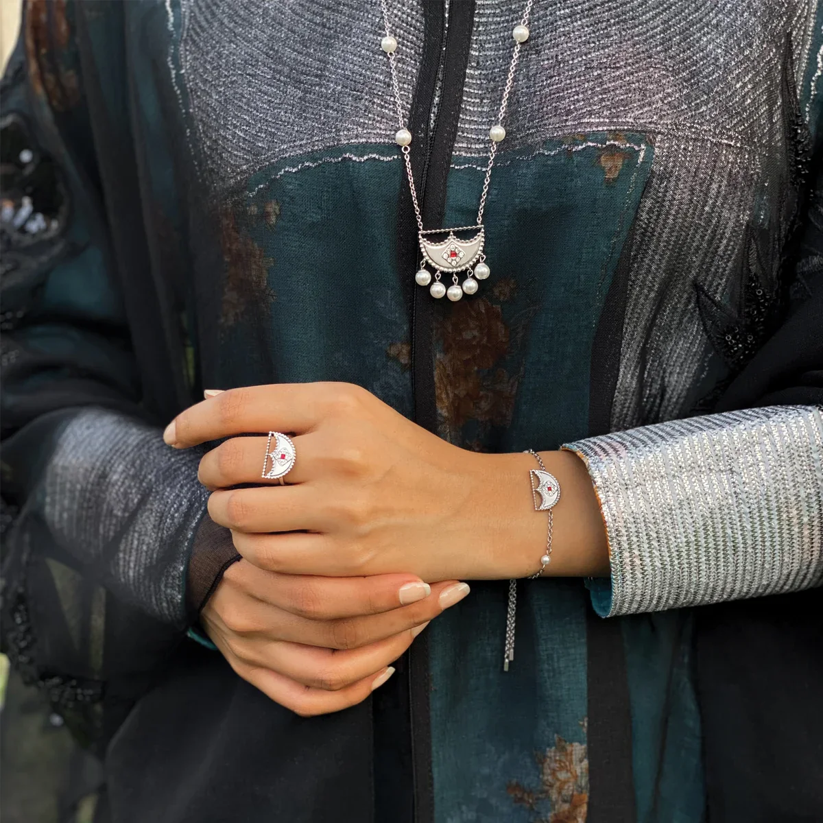 Shnaf / Necklace Pearl Silver - Image 7