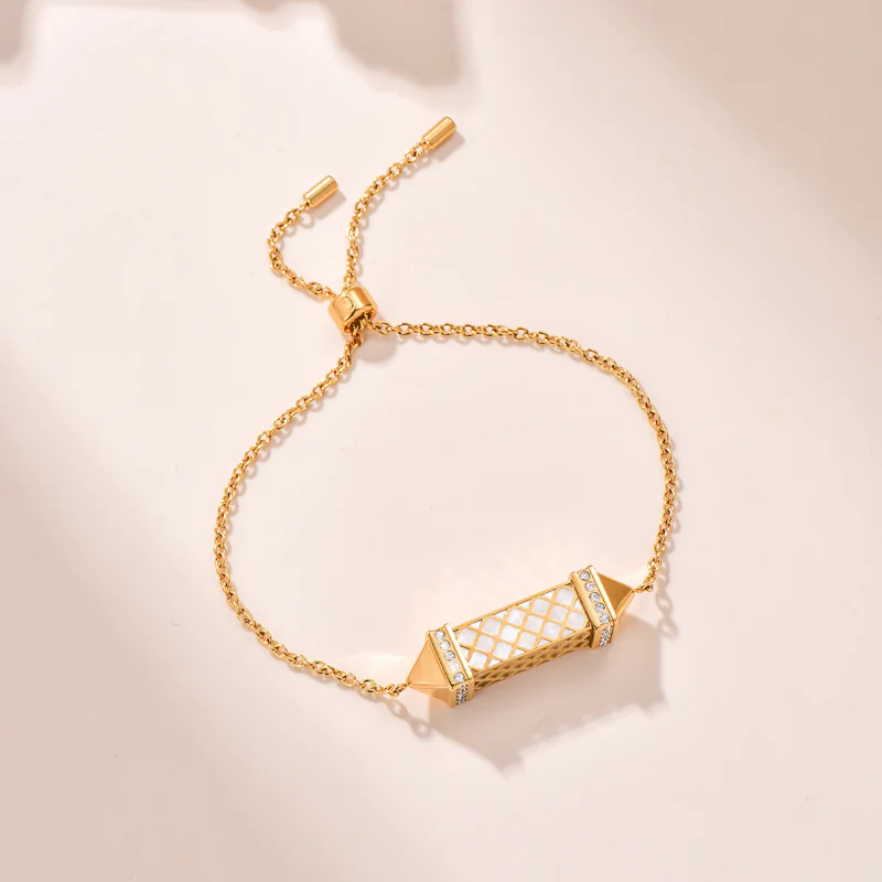 Tassel / Bracelet Pearl Gold - Image 3