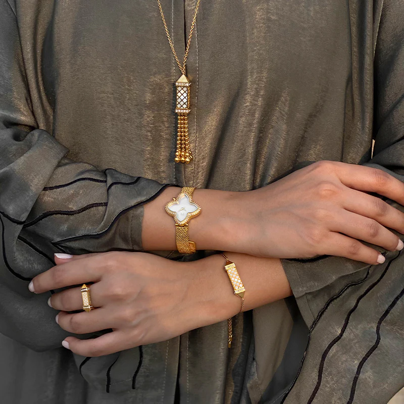 Tassel / Necklace Pearl Gold - Image 5