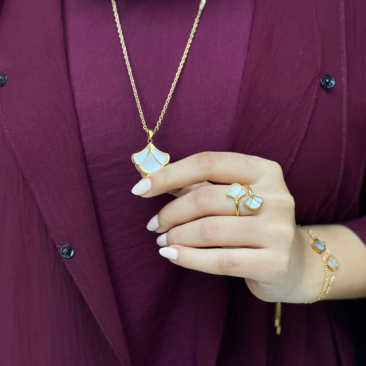 Tulip / Set Pearl Gold - Image 10